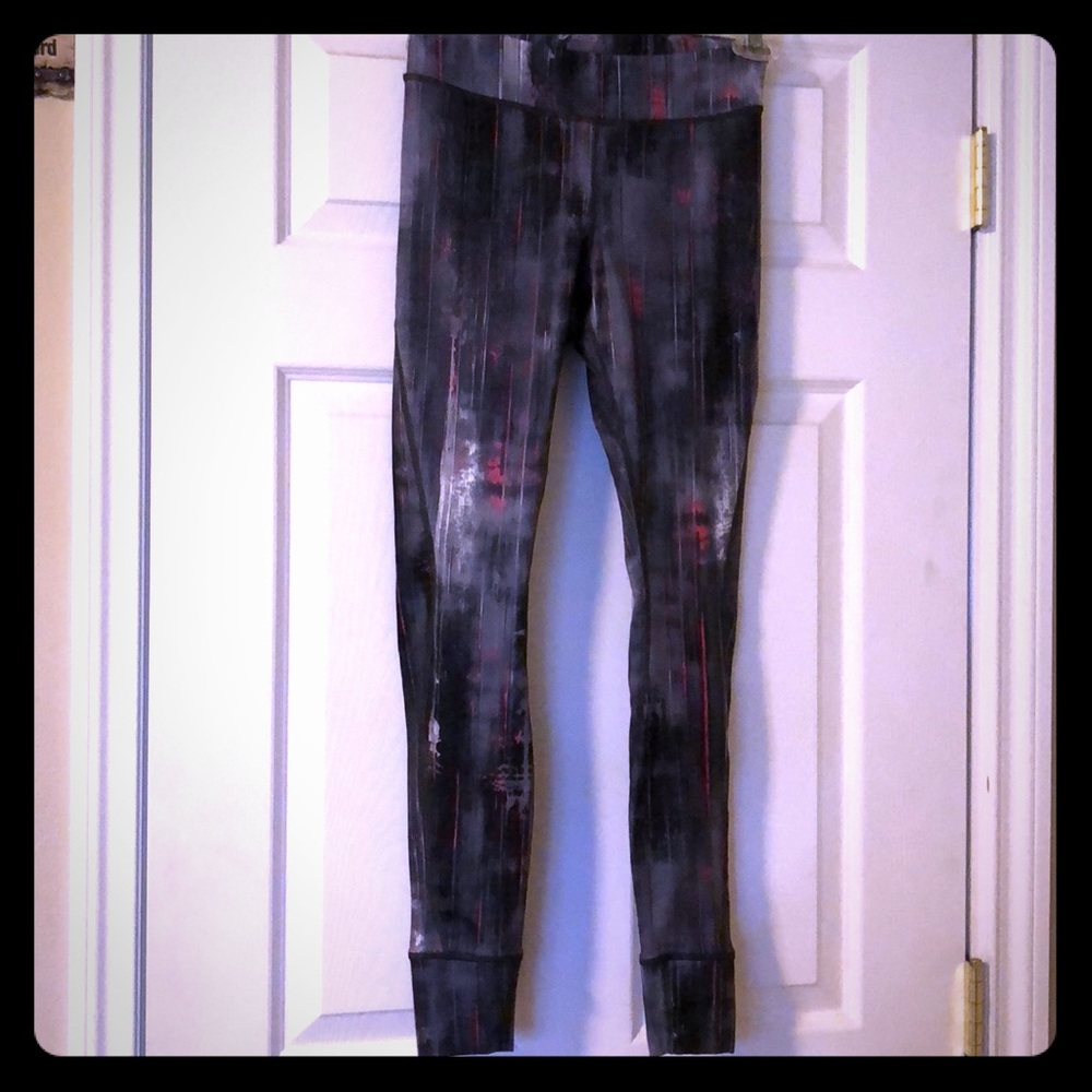 Aasics splash paint yoga pants!